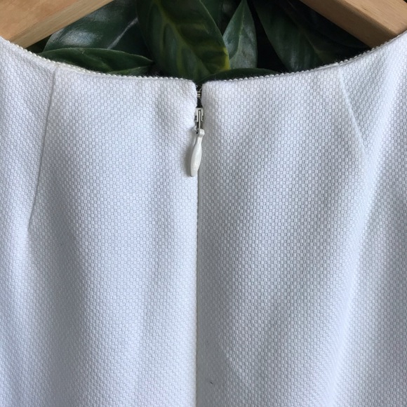 J.Crew Pleated White Dress - size 0 - Picture 5 of 6